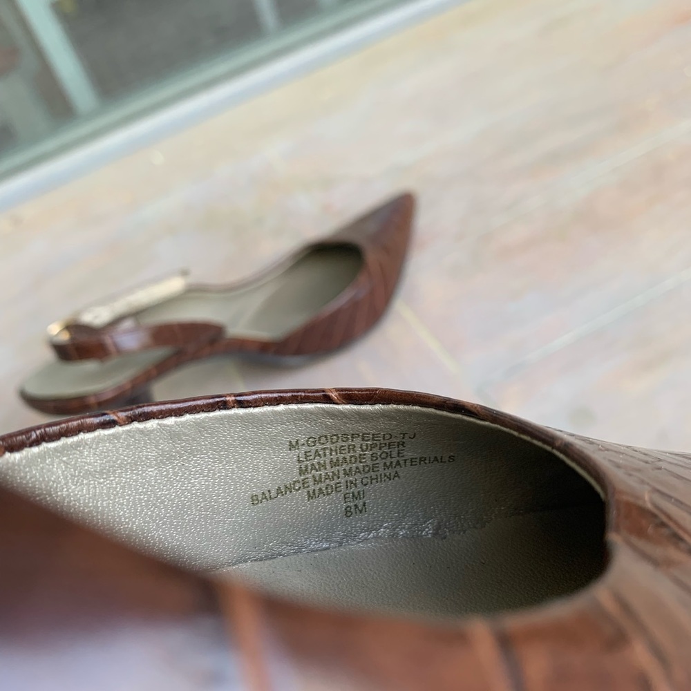 Nine West Brown Mock Croc-Embossed leather Strappy backless  Heels Size :8 - Picture 5 of 9